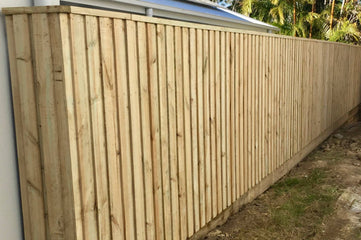 Top 5 Reasons to Consider Timber Fencing Essential for Your Property